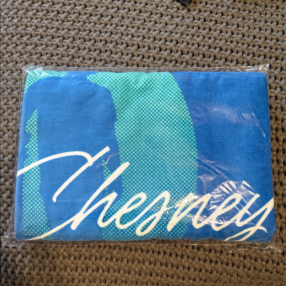 Kenny Chesney Blue Beach Towel - Picture 2 of 2